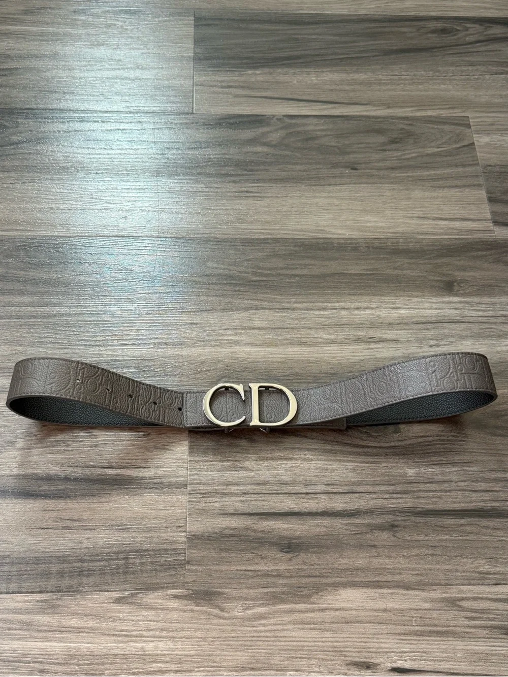 Dior Men's gray Embossed Leather Belt with Gold CD Buckle